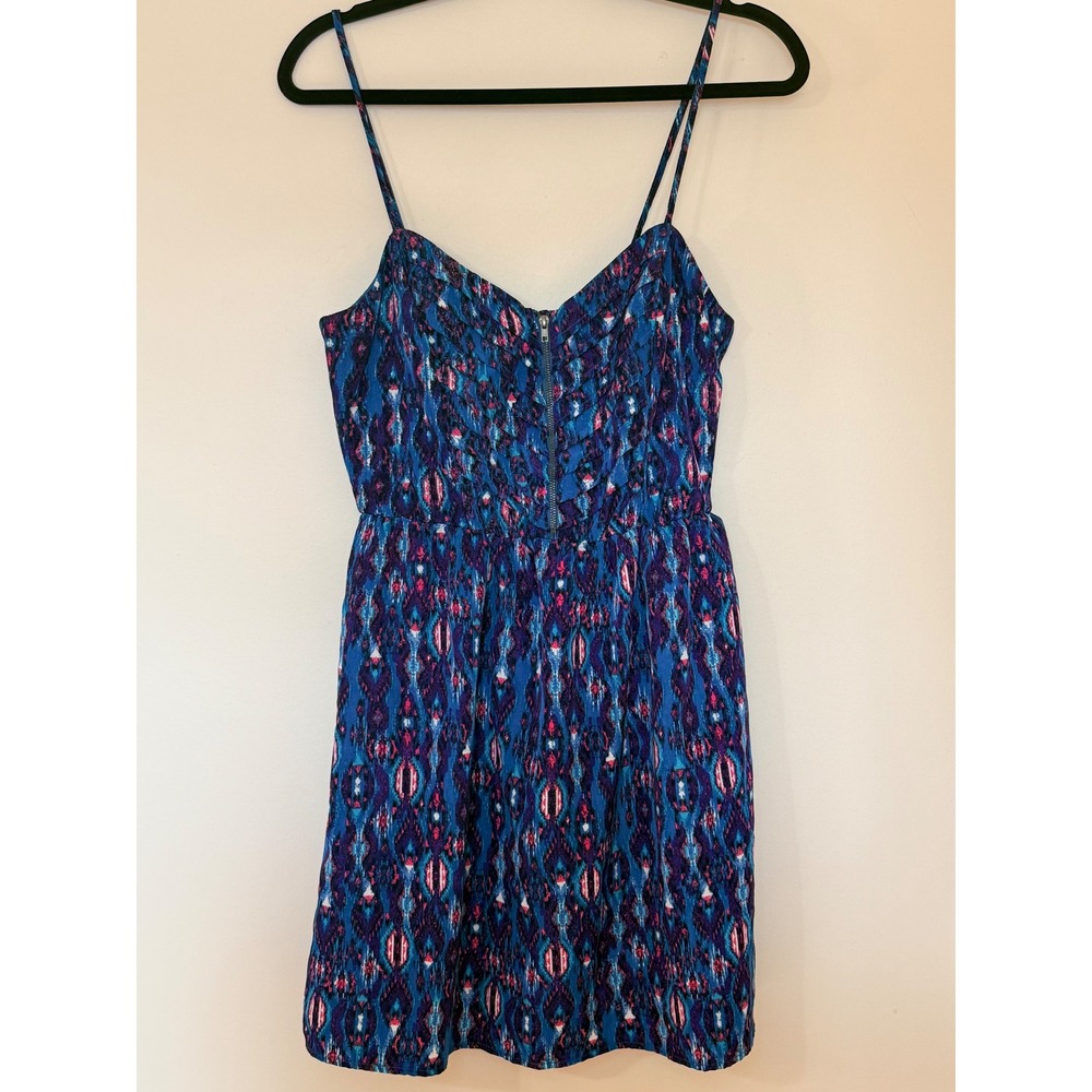 Socialite Blue Ikat Print Mini Dress Medium Sleeveless Smocked Back Zipper Front